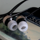 Illustration for article titled Hands-On Vmodas Vibe Duo Headphones for iPhone (Verdict: Punchy, No Remote)